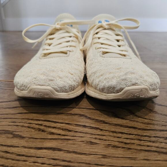 APL Women's Butter Yellow Techloom Phantom Sneakers - Picture 4 of 12